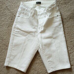 New white denim jean shorts